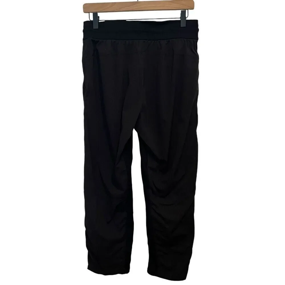 Lululemon Beyond The Studio Crop Pants Black Size 8
